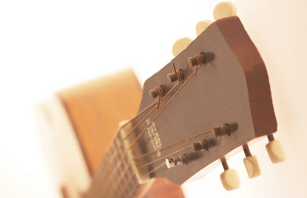 Miranda’s Acoustic “Bluebird”