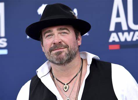 Lee Brice in Boston